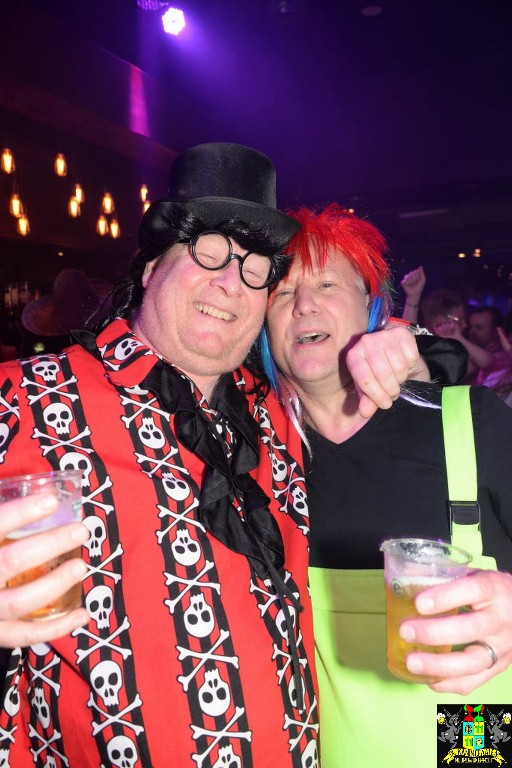 ../Images/Carnavals maandagavond in VdG 410.jpg
